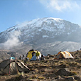 Afbeelding voor Better Places - Beklimming Kilimanjaro + Safari