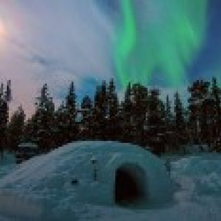 Afbeelding voor Riksja Travel - Overnacht in een iglo!