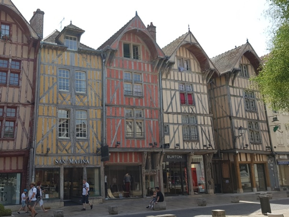 Troyes