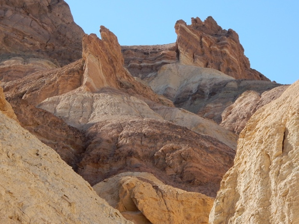 Death Valley Golden Canyon Trail